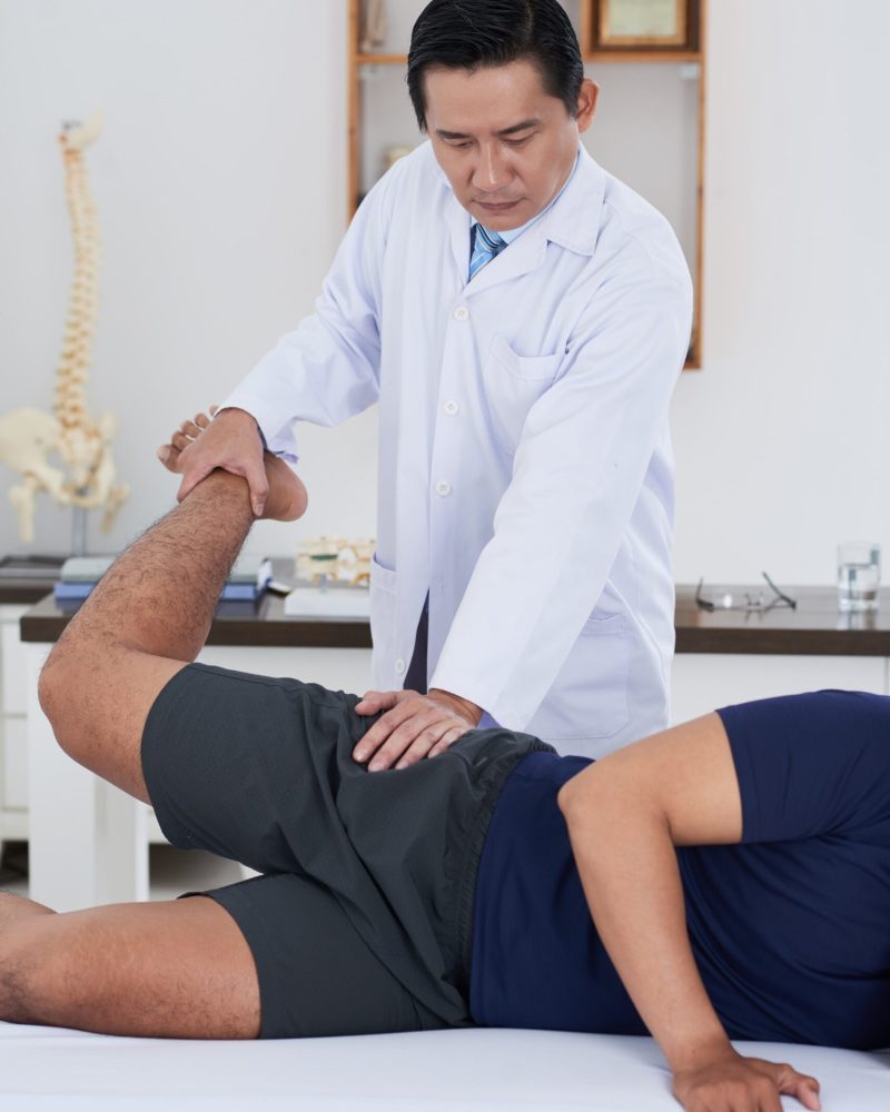 is physiotherapist a doctor